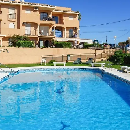 Apartment Cozy Seaview Getaway Fuengirola