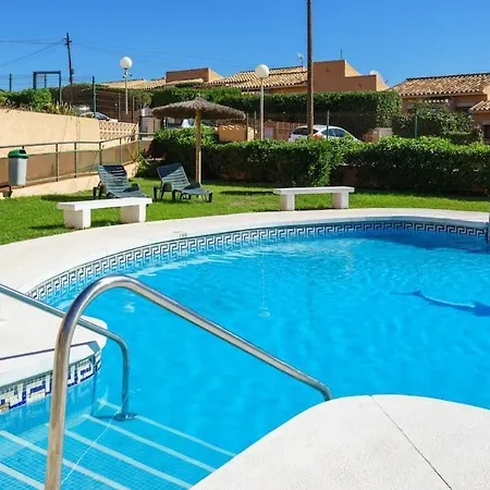 Apartment Cozy Seaview Getaway Fuengirola